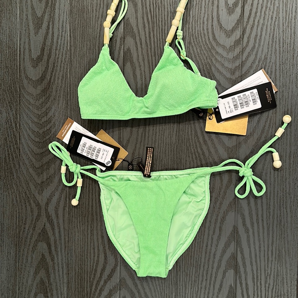 VIX Swim- New Retail $266.00